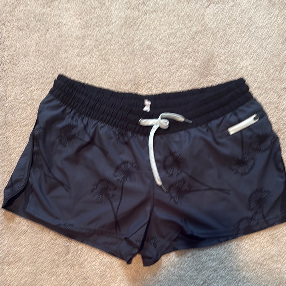 Vuori Clementine Athletic Shorts